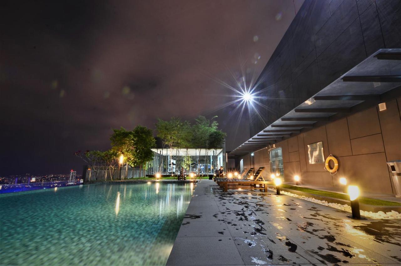Dorsett Residences Bukit Bintang @Artez Maison Куала Лумпур Екстериор снимка
