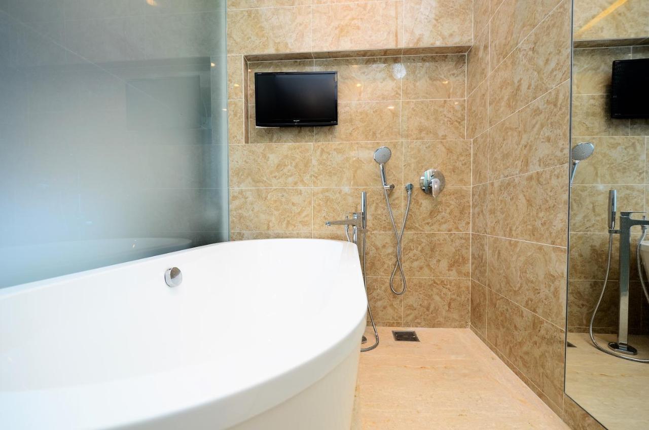 Dorsett Residences Bukit Bintang @Artez Maison Куала Лумпур Екстериор снимка